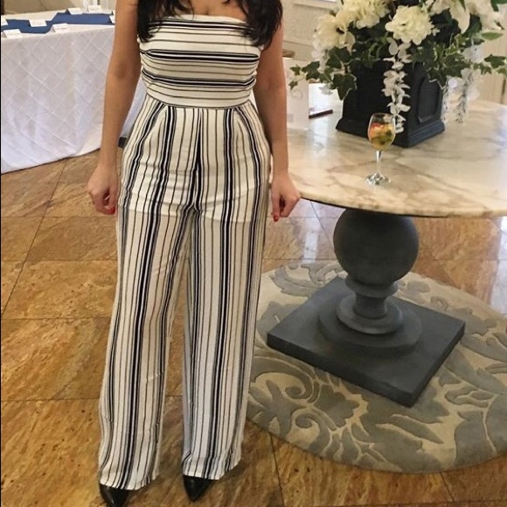 🔥🔥MONTE CARLO JUMPSUIT🔥🔥 - Picture 2 of 4